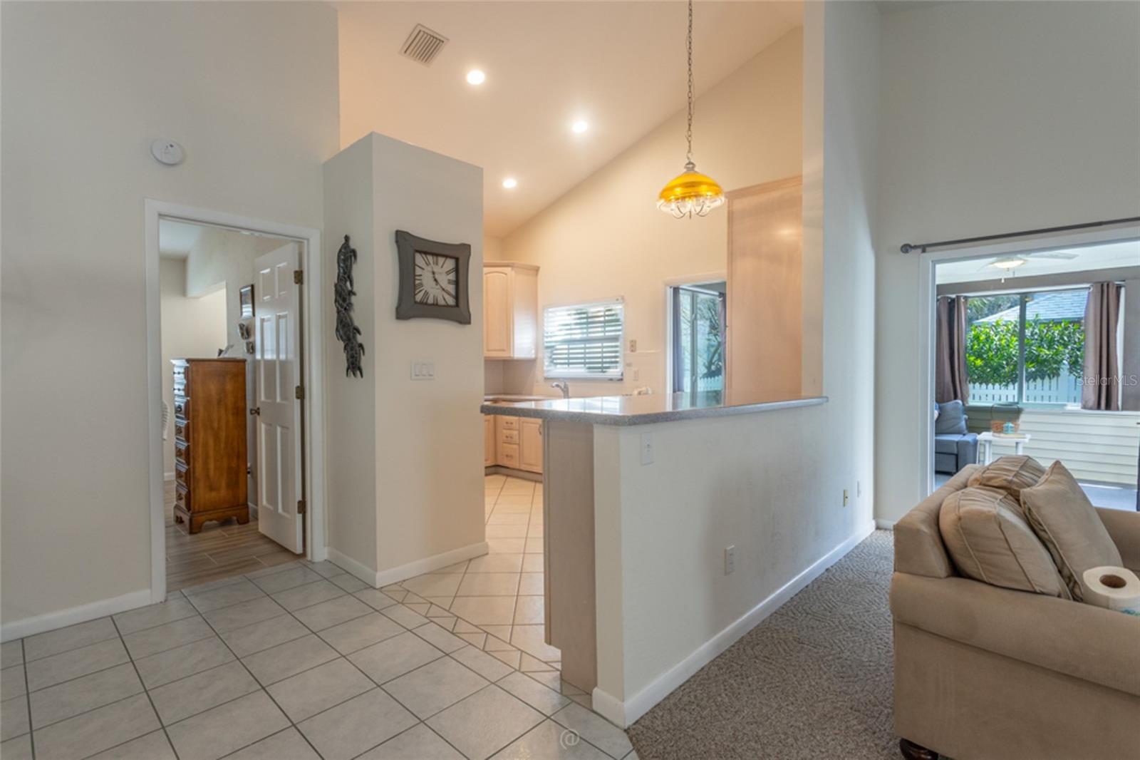 Image 10 of 34 For 9 Sea Vista Drive