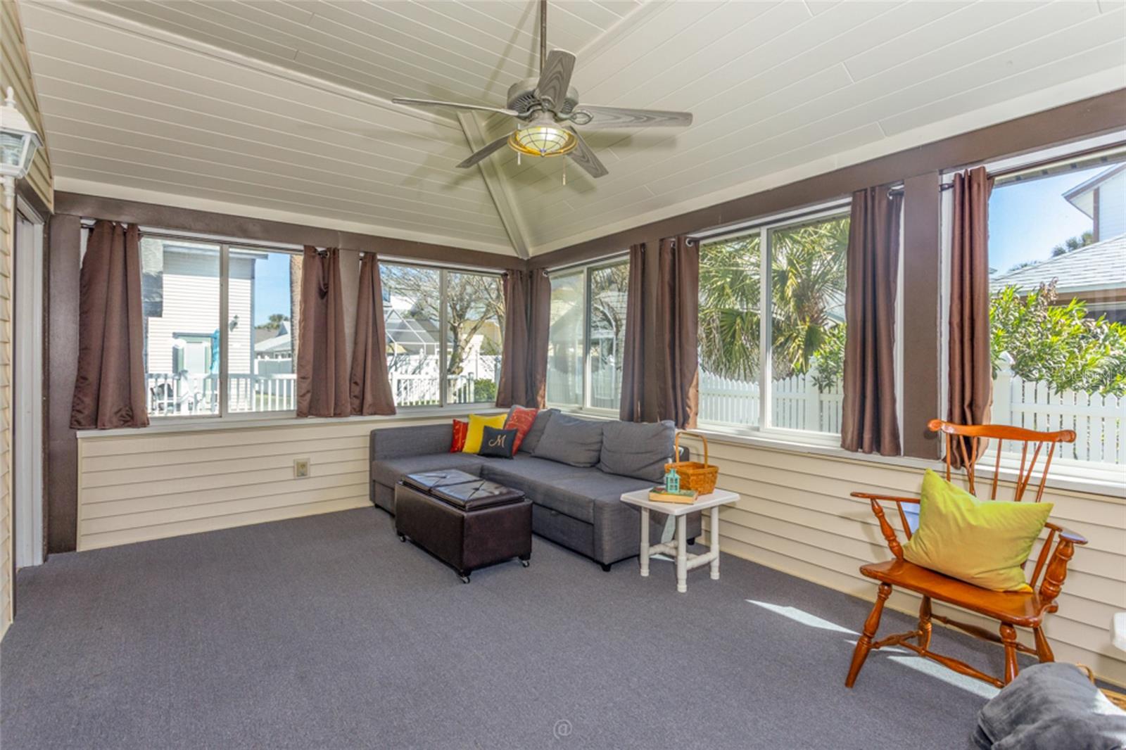 Image 18 of 34 For 9 Sea Vista Drive