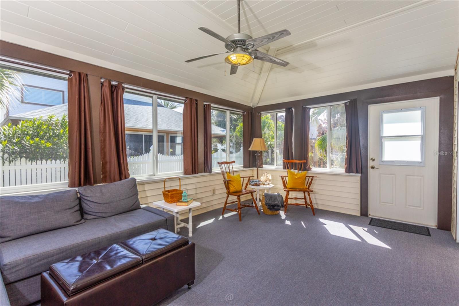 Image 19 of 34 For 9 Sea Vista Drive