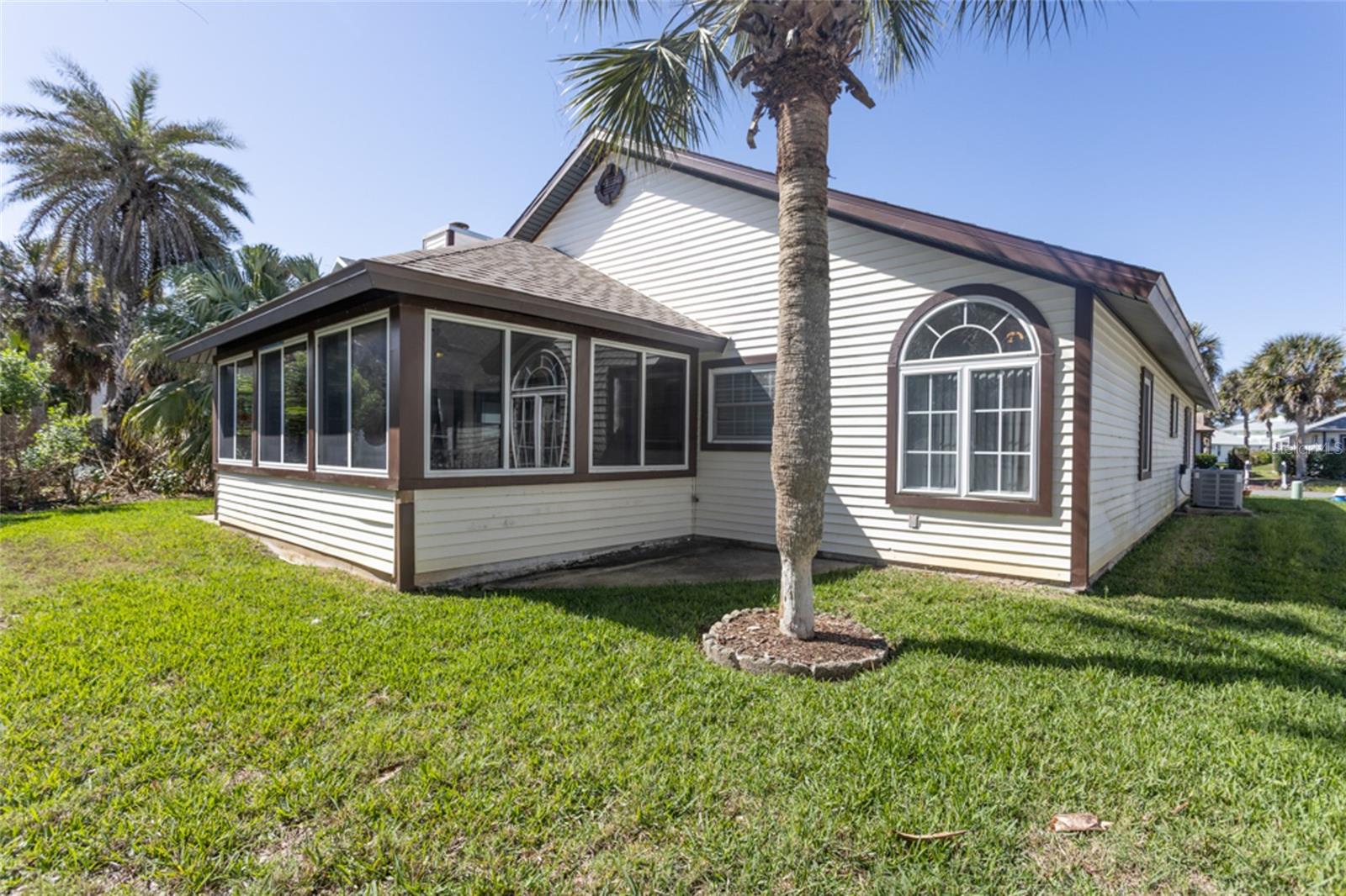 Image 21 of 34 For 9 Sea Vista Drive