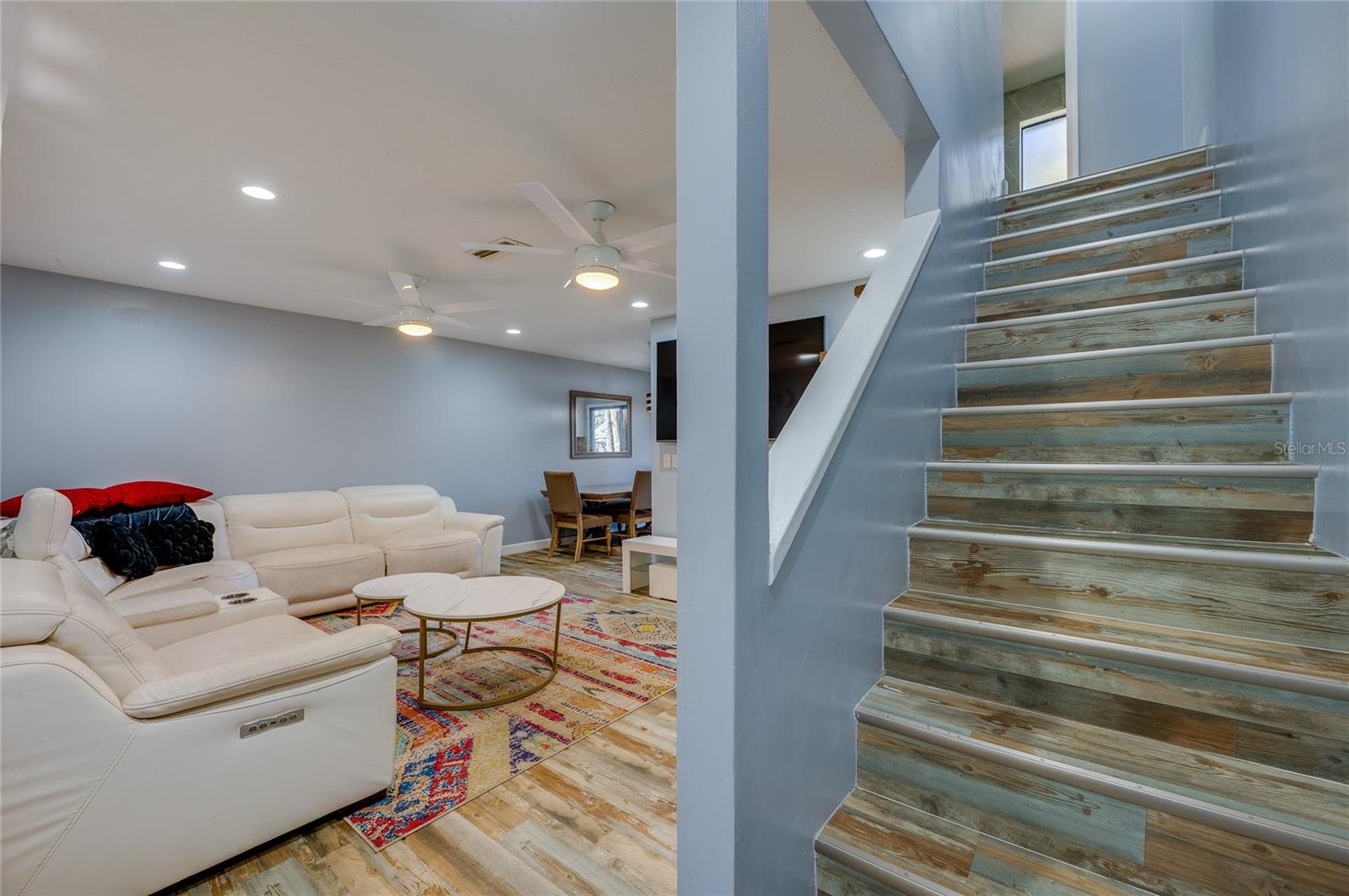 Image 15 of 33 For 322 Canal Road 27