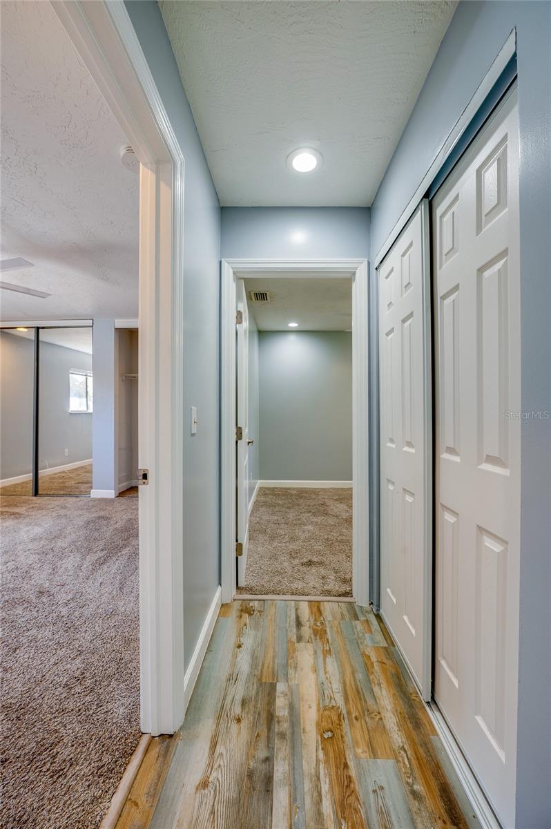 Image 20 of 33 For 322 Canal Road 27