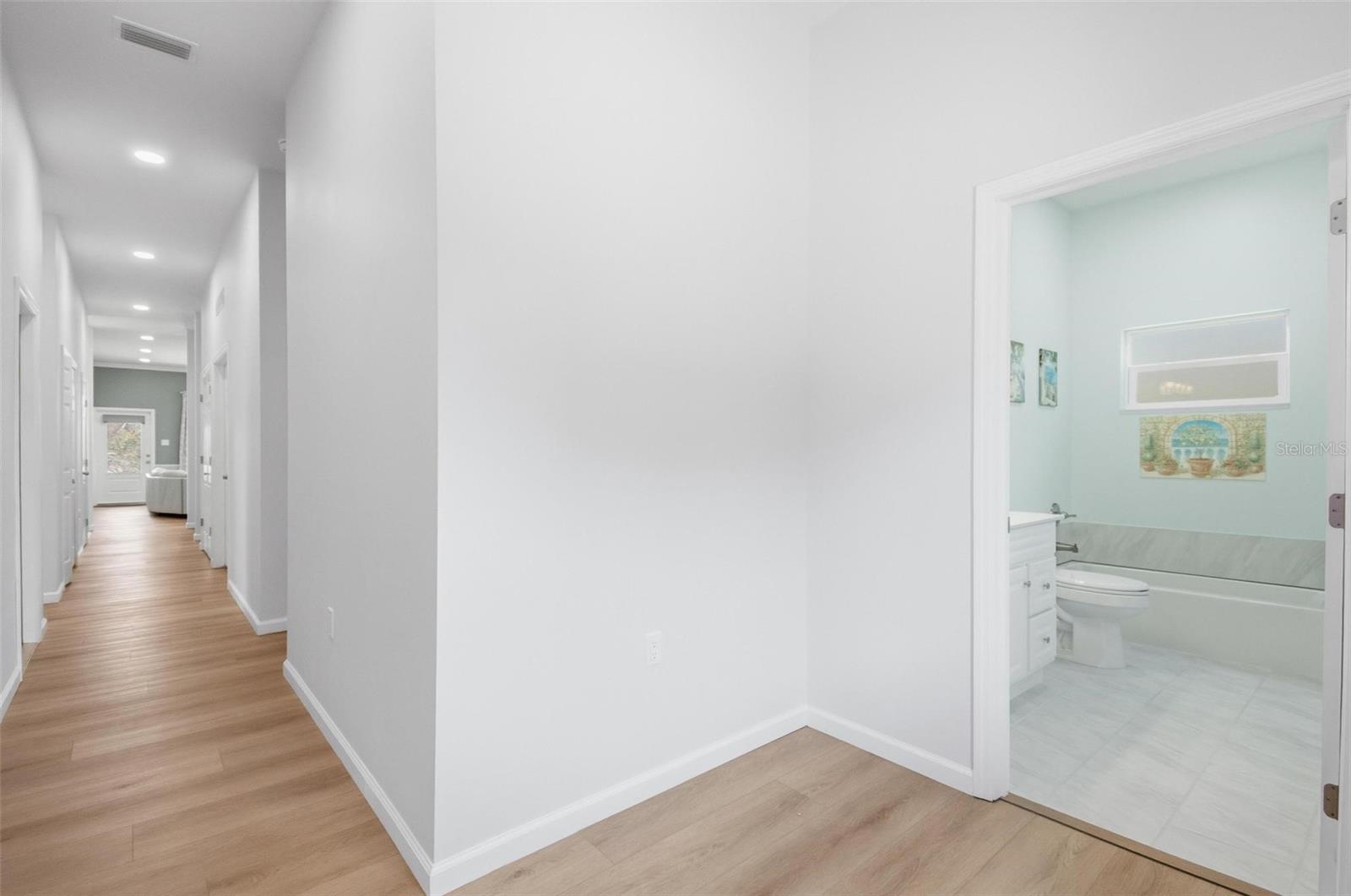 Image 33 of 73 For 1232 Flagler Avenue