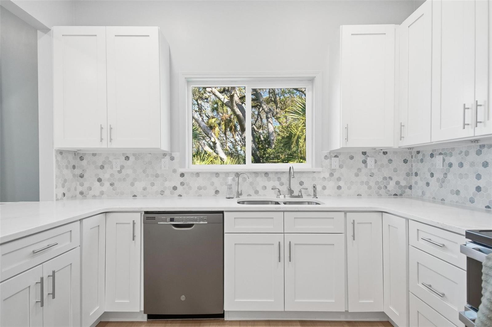 Image 7 of 73 For 1232 Flagler Avenue