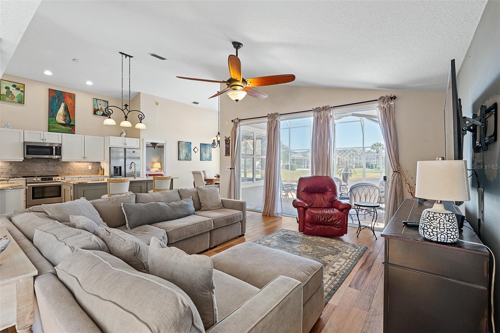 Image 14 of 70 For 1404 Sunningdale Lane