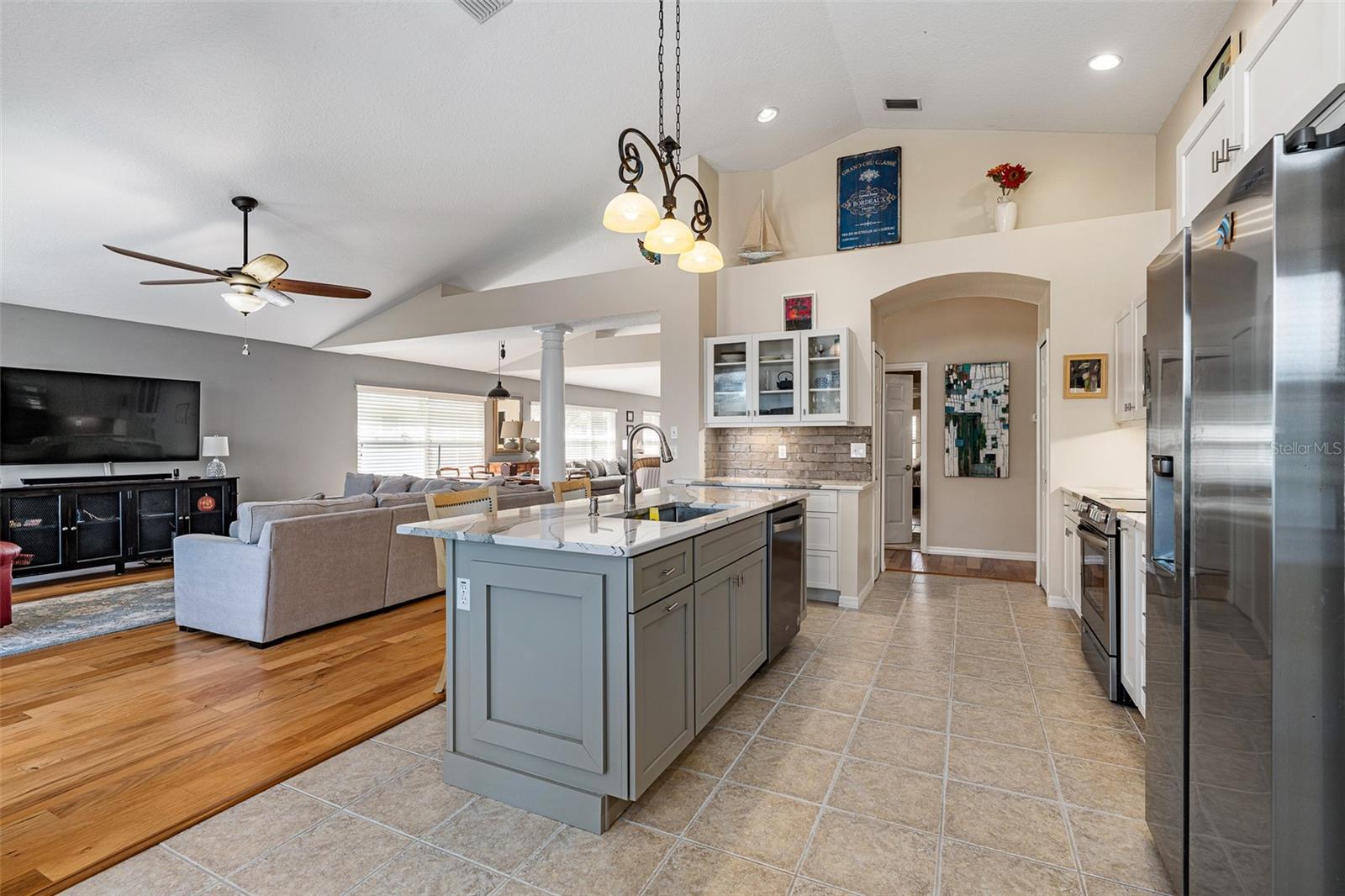 Image 19 of 70 For 1404 Sunningdale Lane