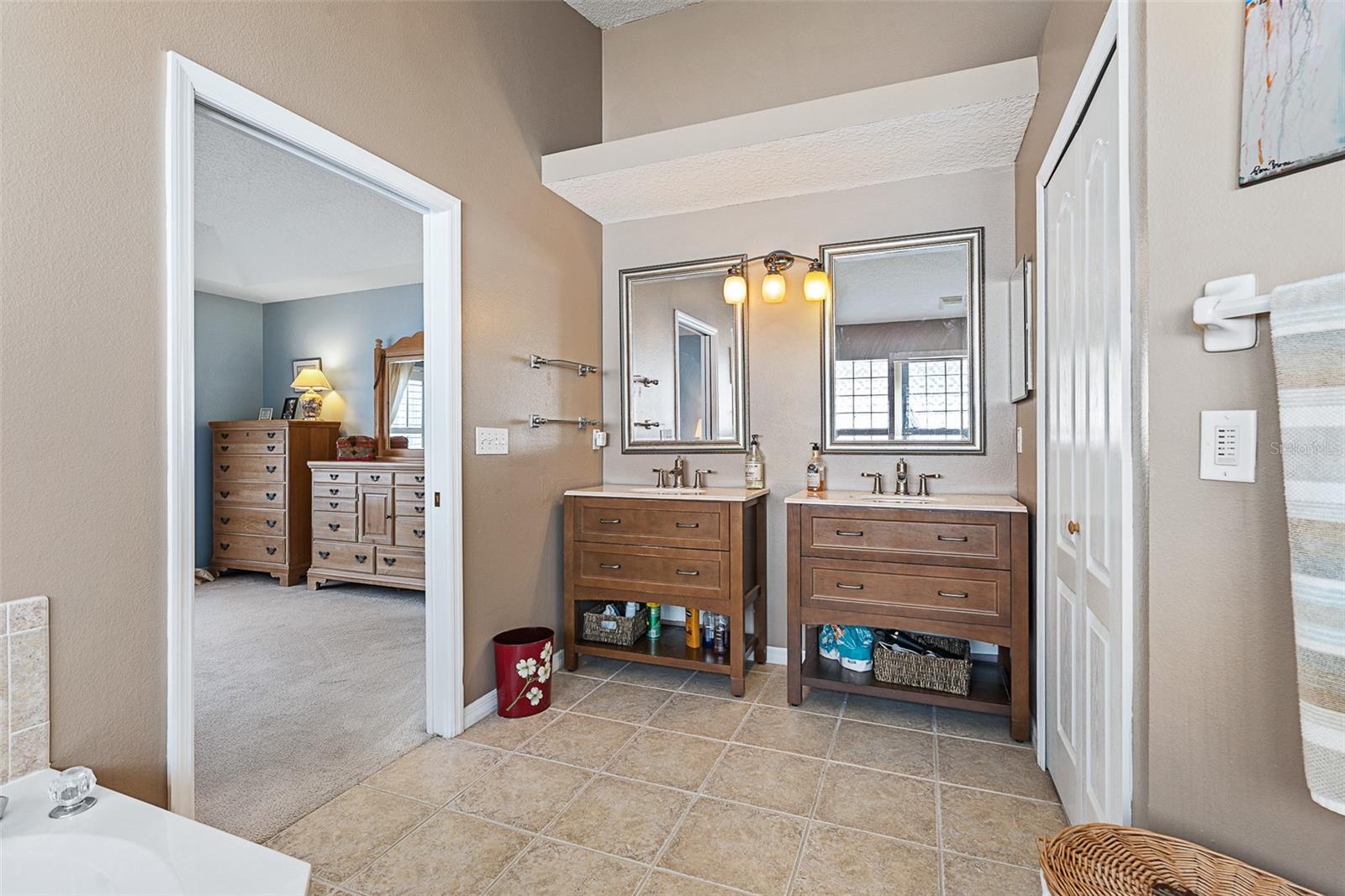 Image 29 of 70 For 1404 Sunningdale Lane