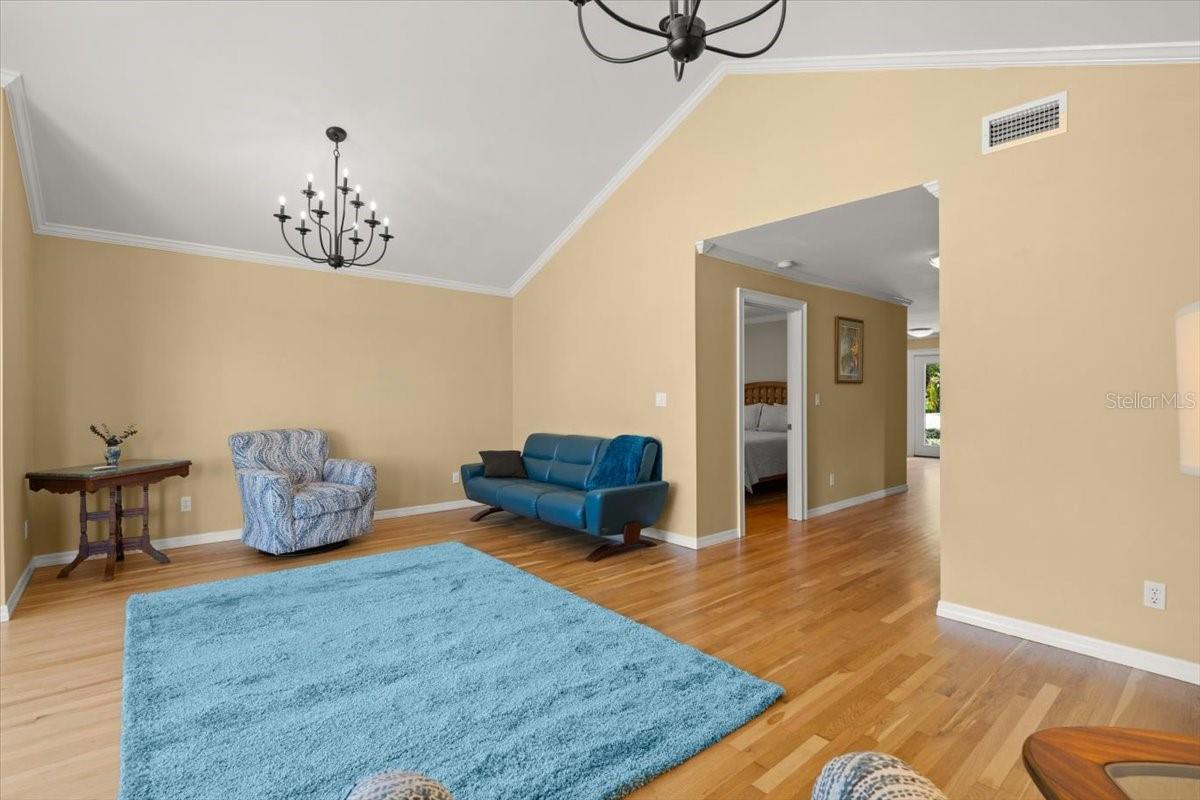 Image 30 of 63 For 1517 Halifax Avenue