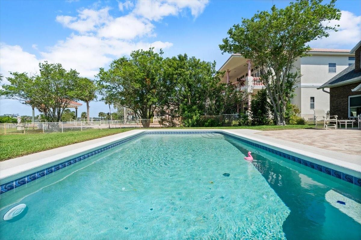 Image 37 of 63 For 1517 Halifax Avenue