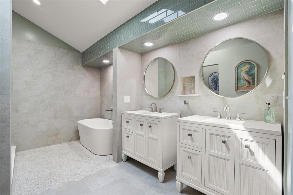 Image 45 of 63 For 1517 Halifax Avenue