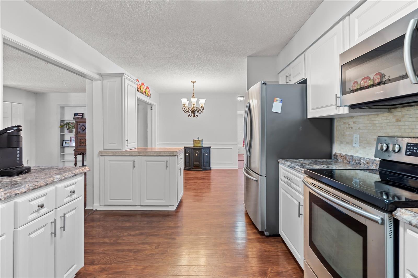 Image 10 of 39 For 118 Beechwood Lane