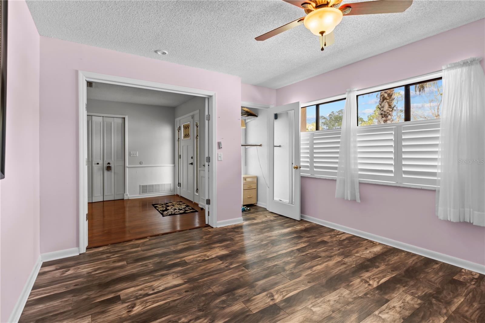 Image 17 of 39 For 118 Beechwood Lane