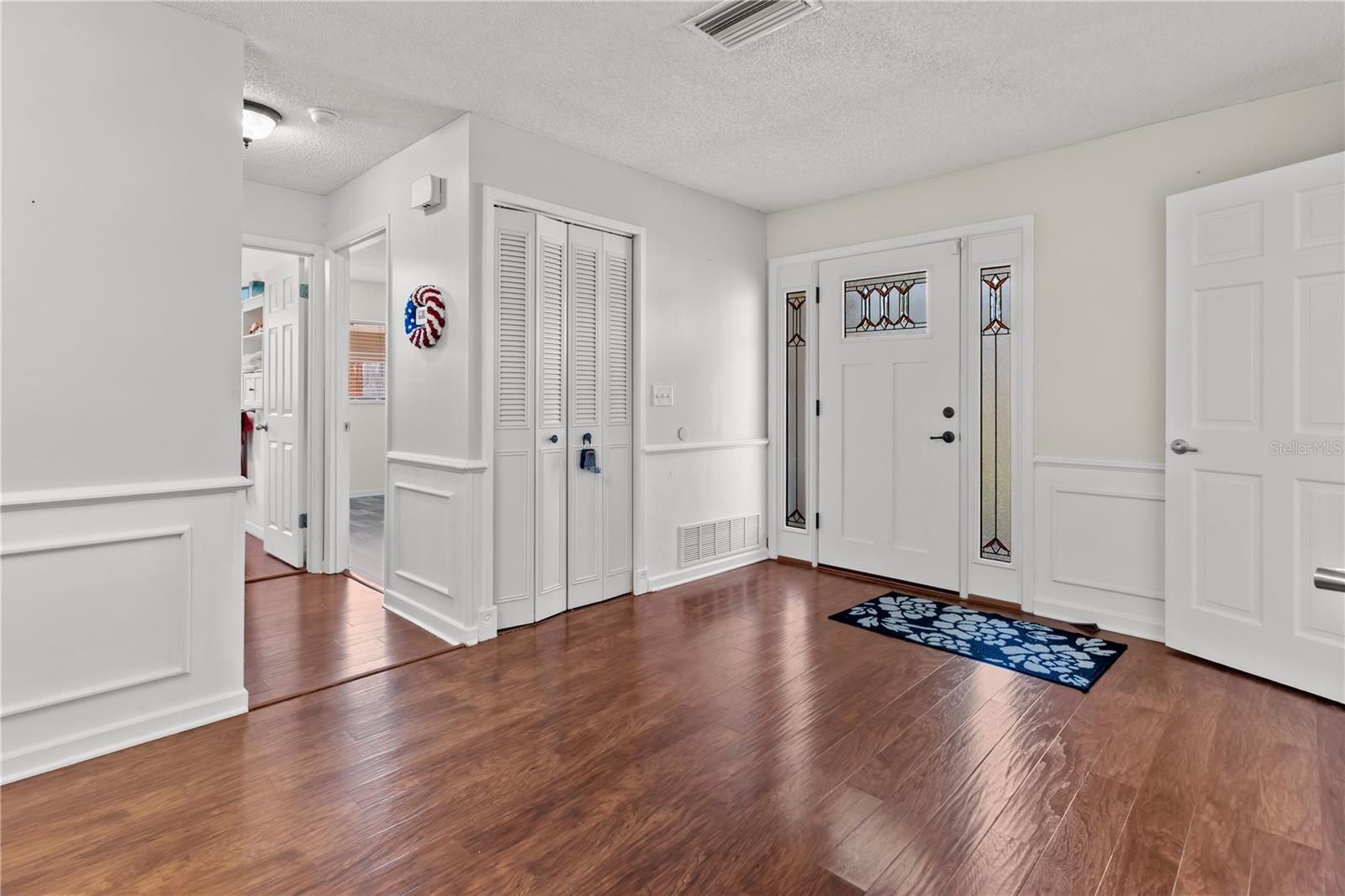 Image 6 of 39 For 118 Beechwood Lane