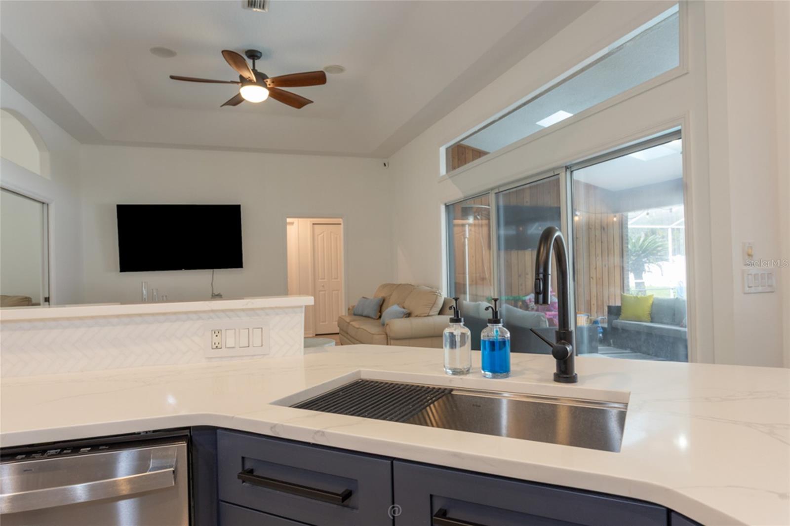 Image 18 of 57 For 2 Elder Drive