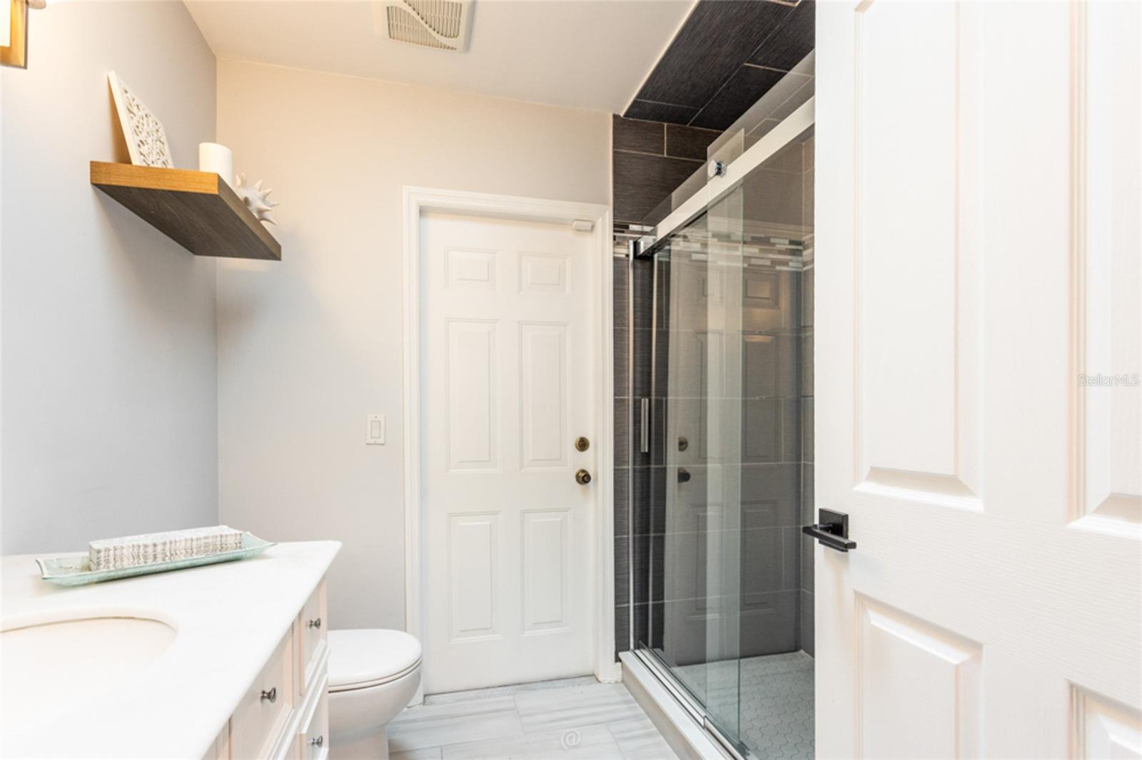 Image 40 of 57 For 2 Elder Drive