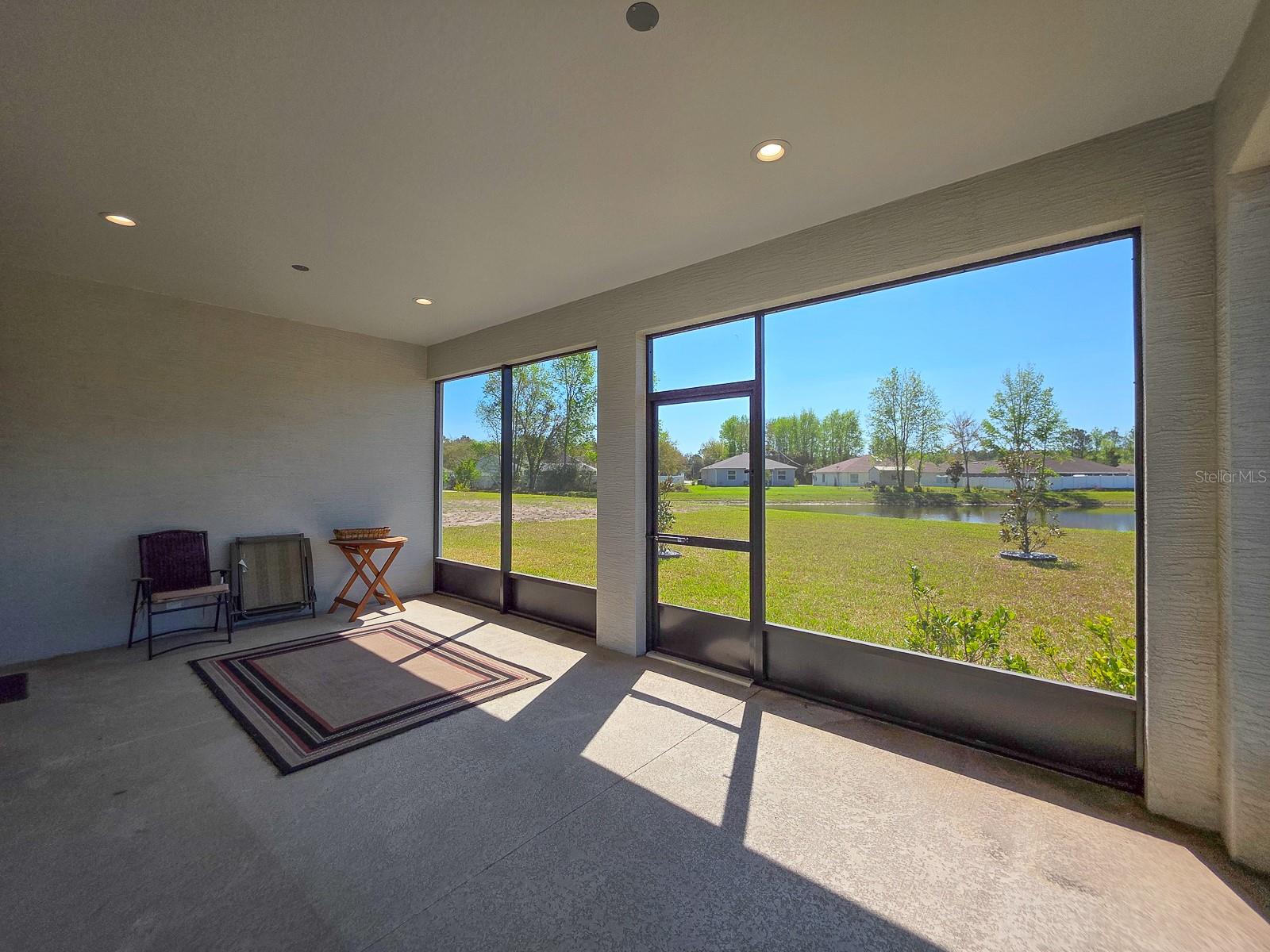 Image 29 of 45 For 8 Lakeland Way