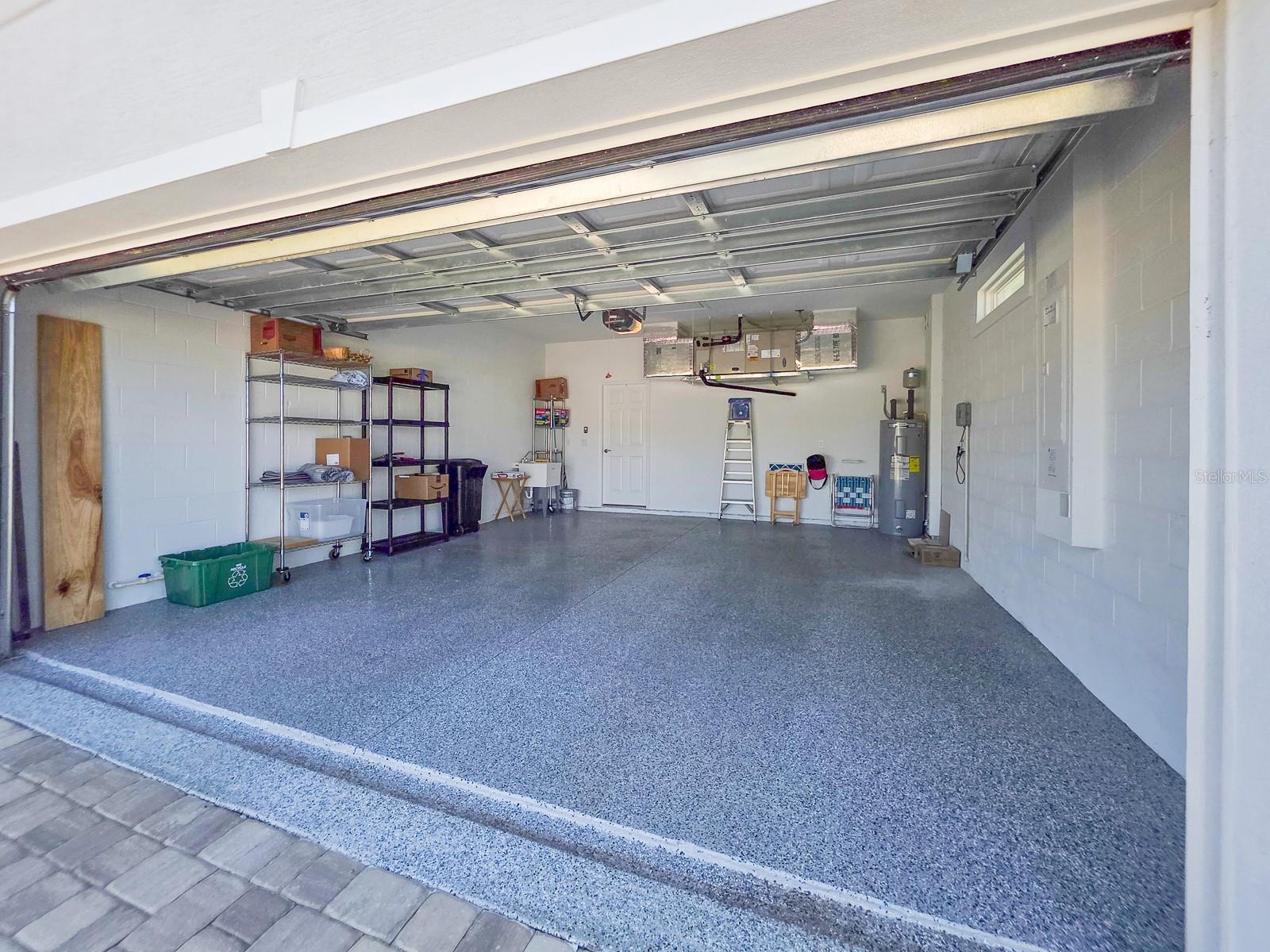 Image 38 of 45 For 8 Lakeland Way