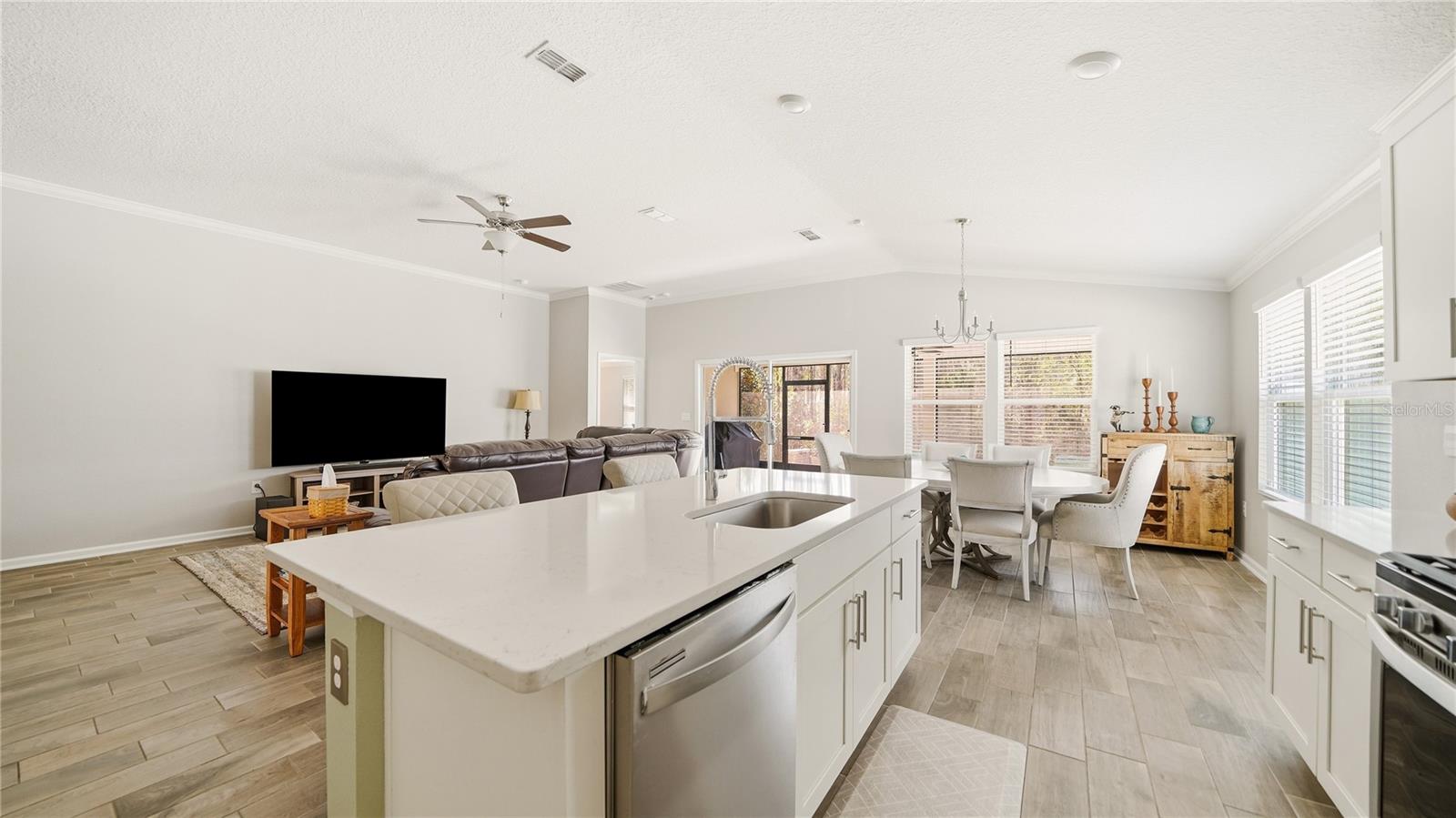 Image 7 of 54 For 74 Cardinal Branch Lane