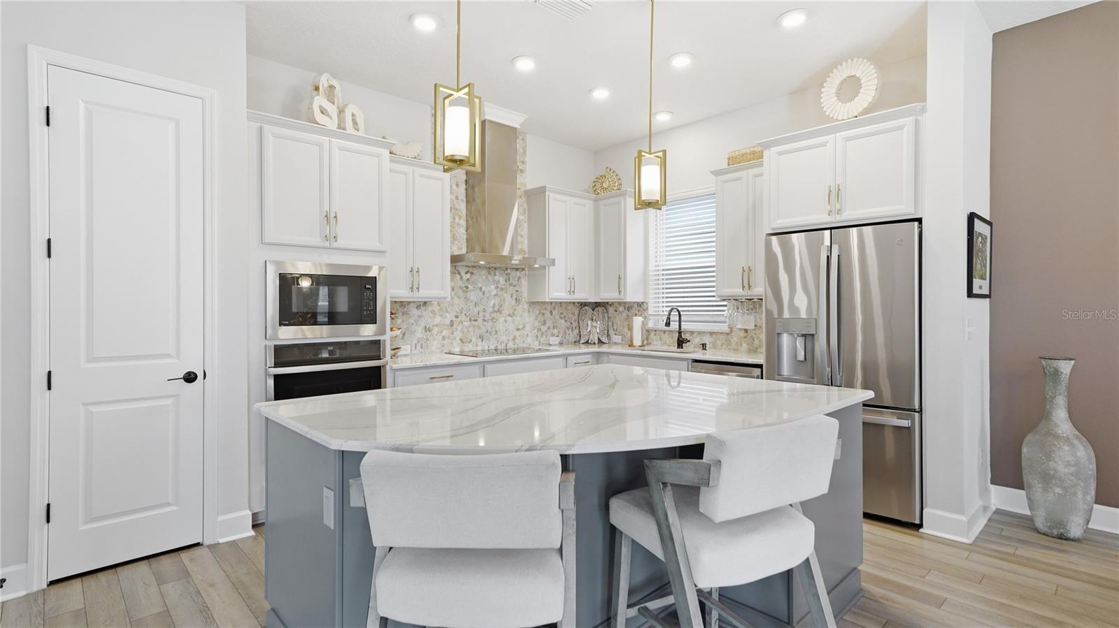 Image 13 of 65 For 7331 Beach Haven Place