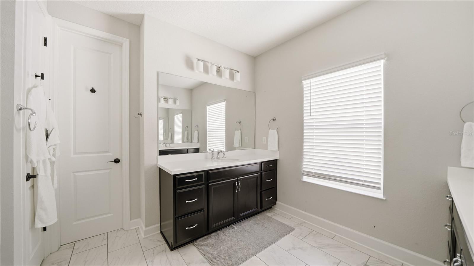 Image 34 of 65 For 7331 Beach Haven Place