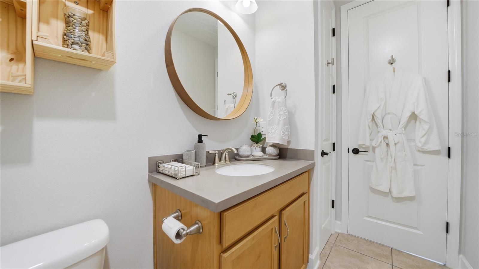 Image 43 of 65 For 7331 Beach Haven Place