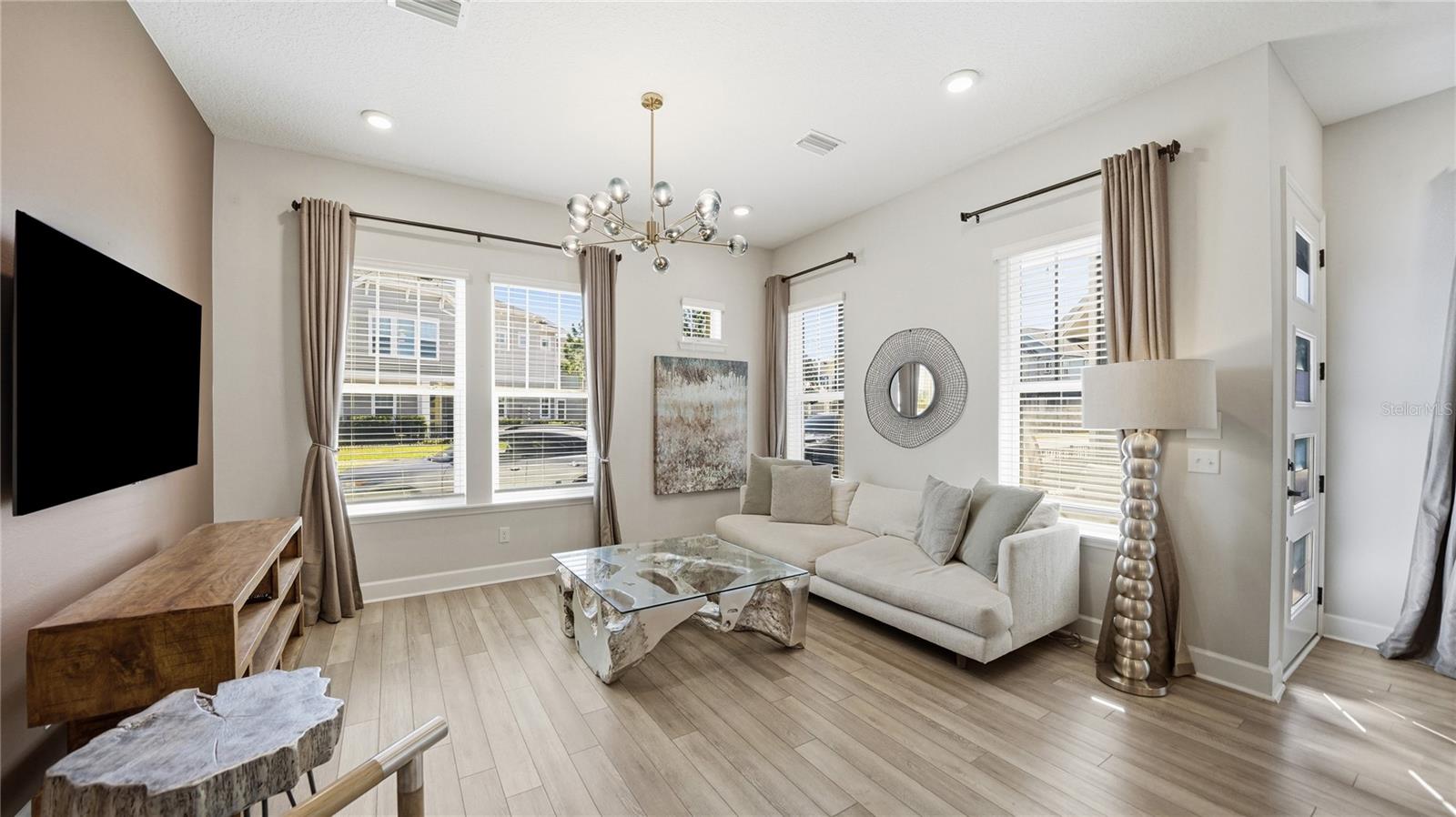 Image 8 of 65 For 7331 Beach Haven Place