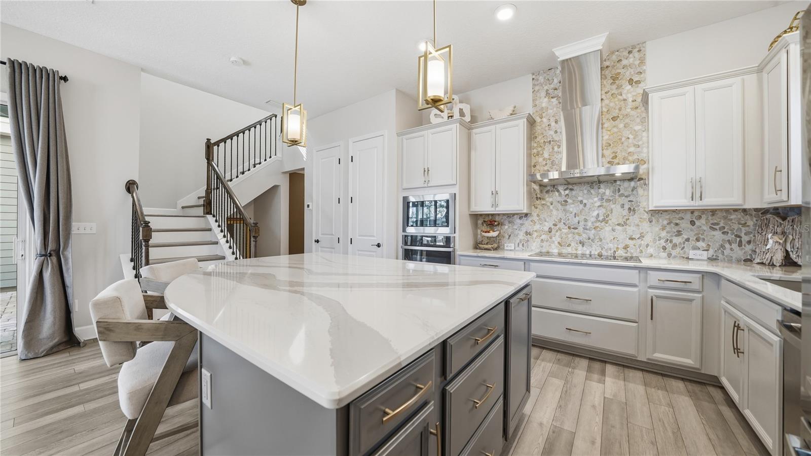 Image 9 of 65 For 7331 Beach Haven Place