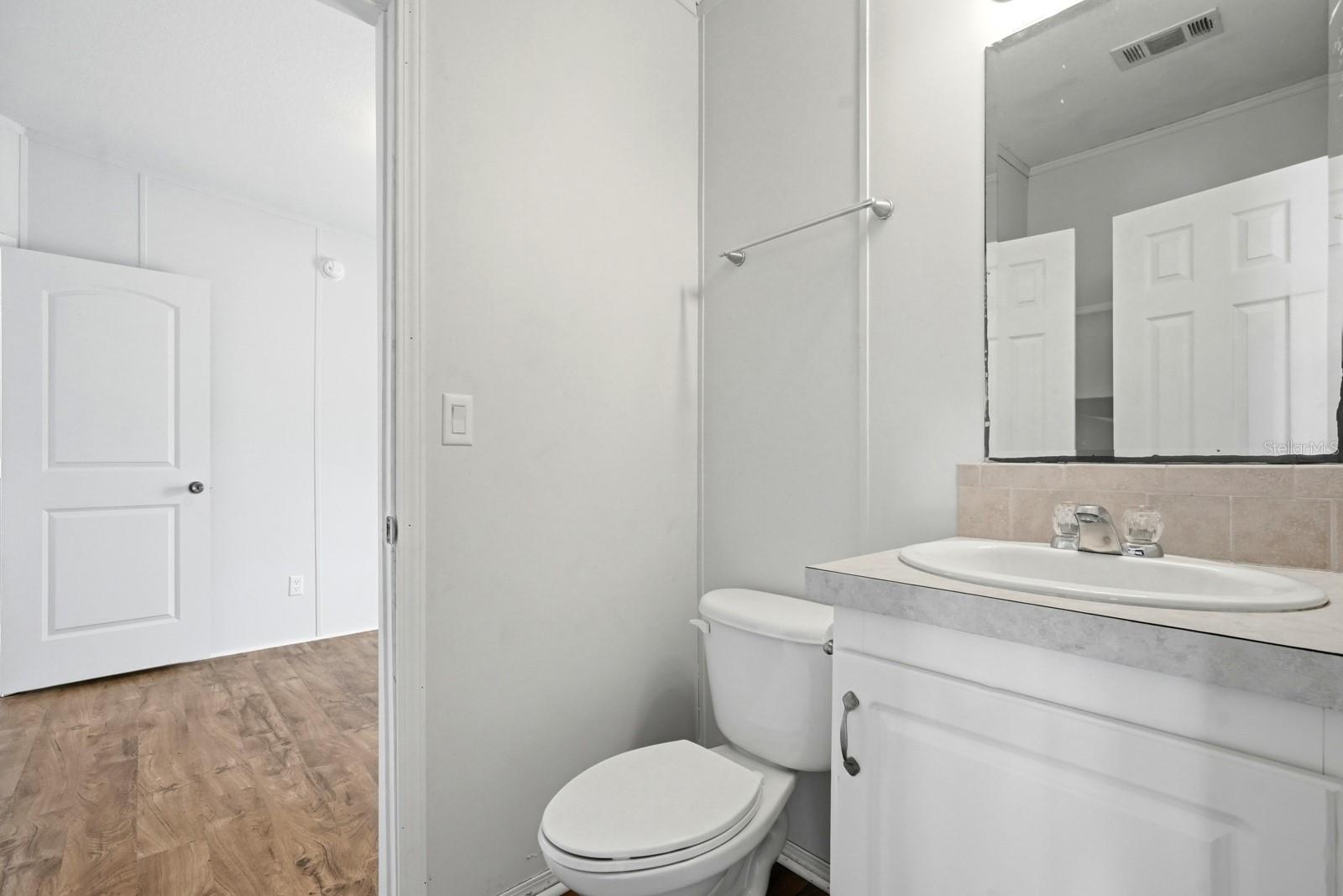 Image 34 of 73 For 299 Cayenne Street