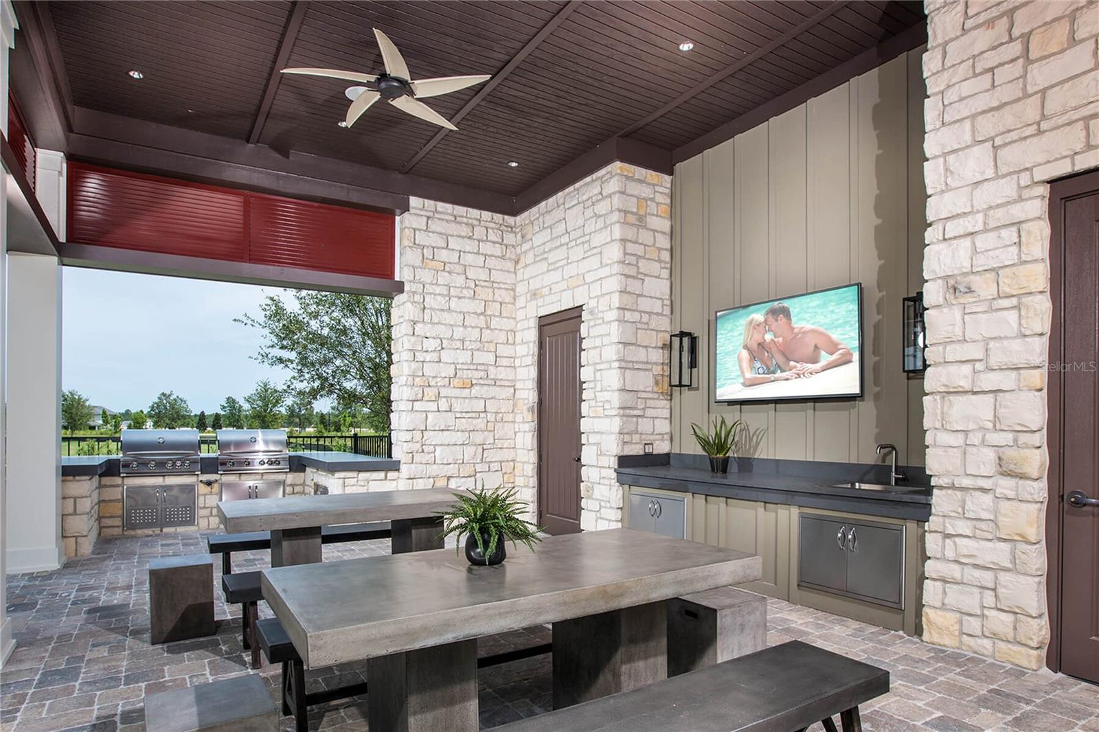 Image 85 of 91 For 119 Victory Court