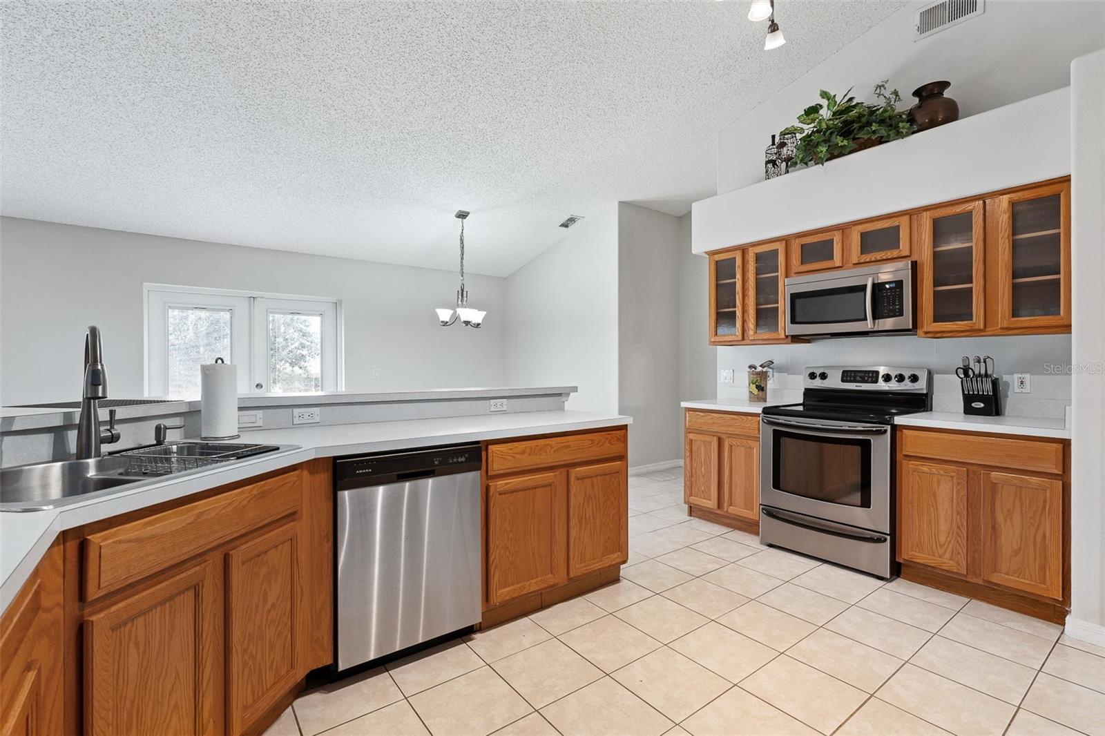 Image 18 of 44 For 1928 Eden Drive