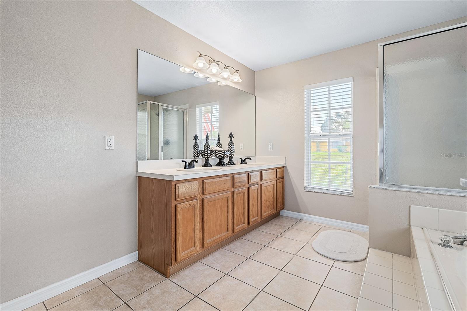 Image 41 of 44 For 1928 Eden Drive