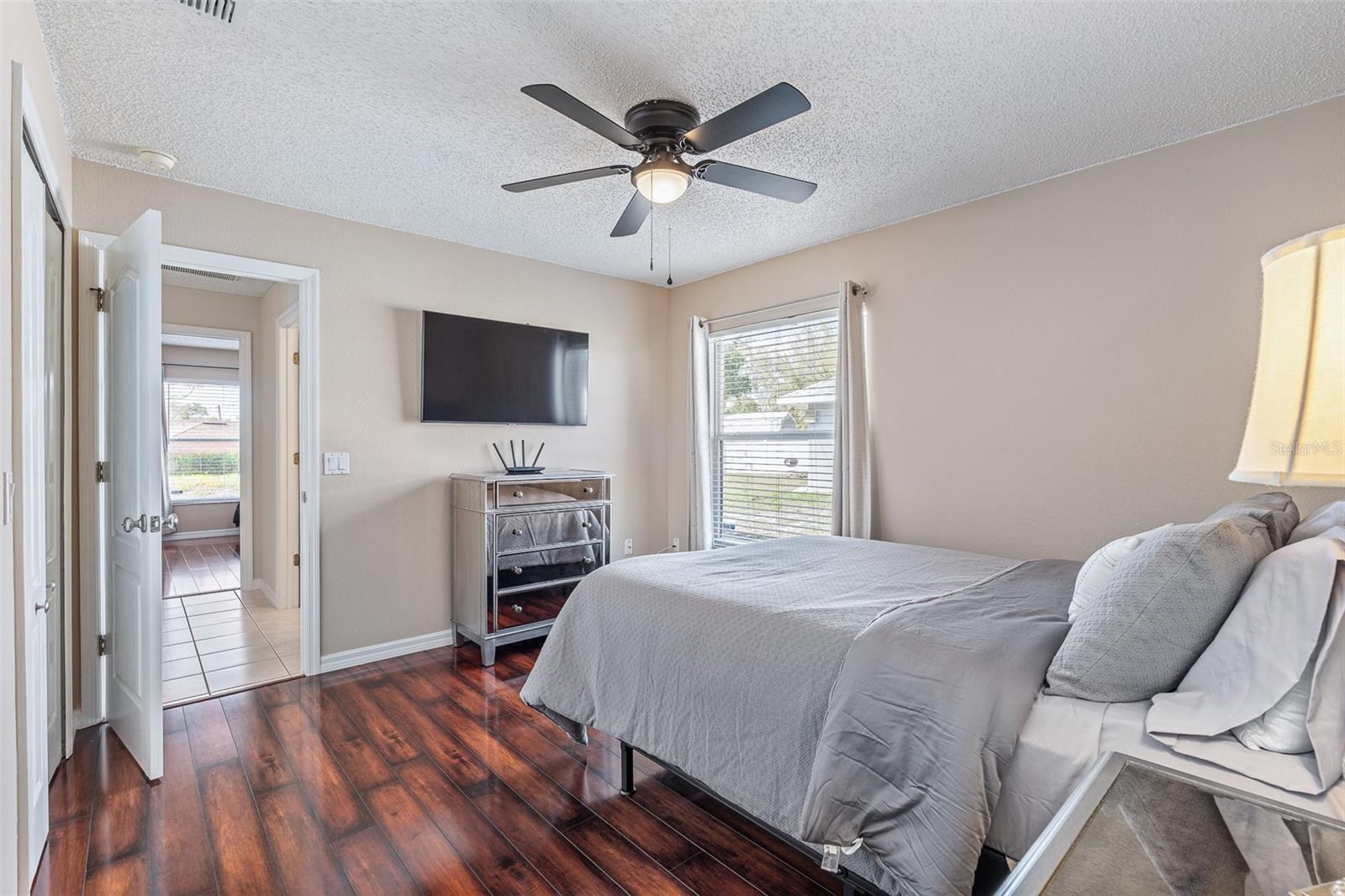 Image 42 of 44 For 1928 Eden Drive