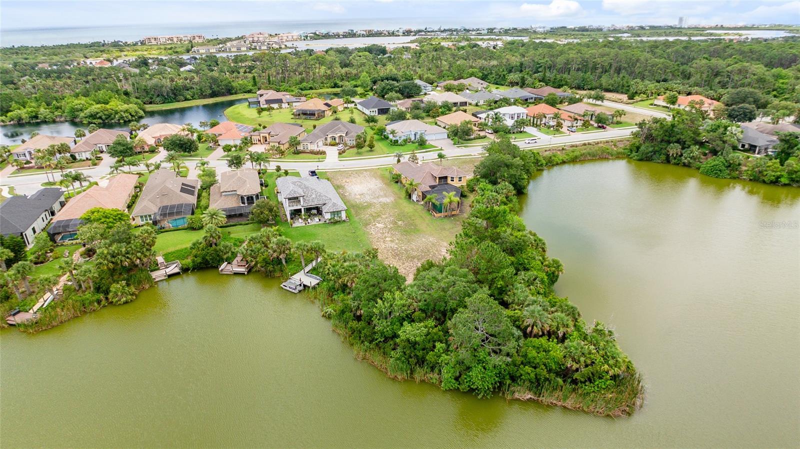 Image 5 of 23 For 154 Heron Drive