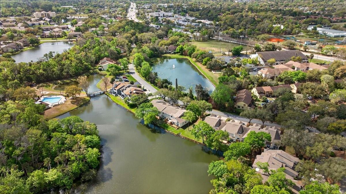 Image 55 of 75 For 525 Lake Bridge Drive