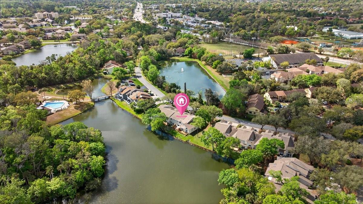 Image 60 of 75 For 525 Lake Bridge Drive