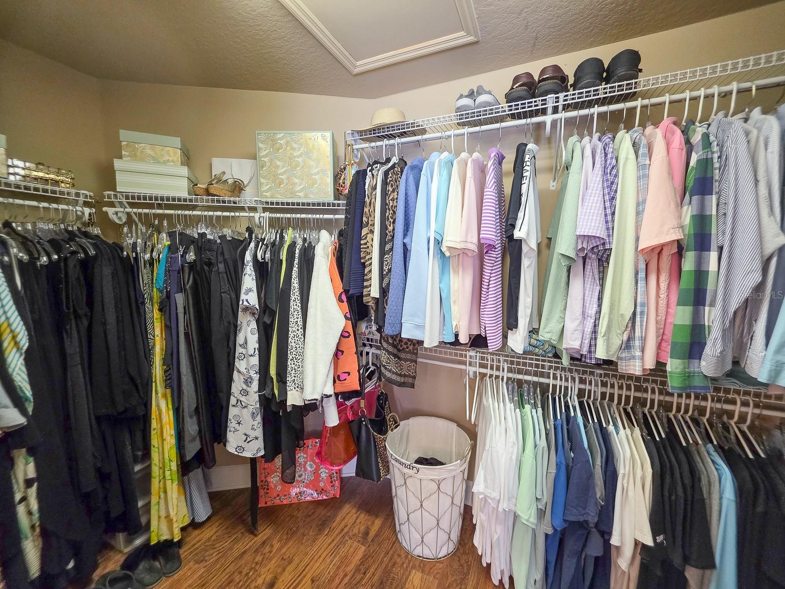 Image 40 of 93 For 19 Park Circle