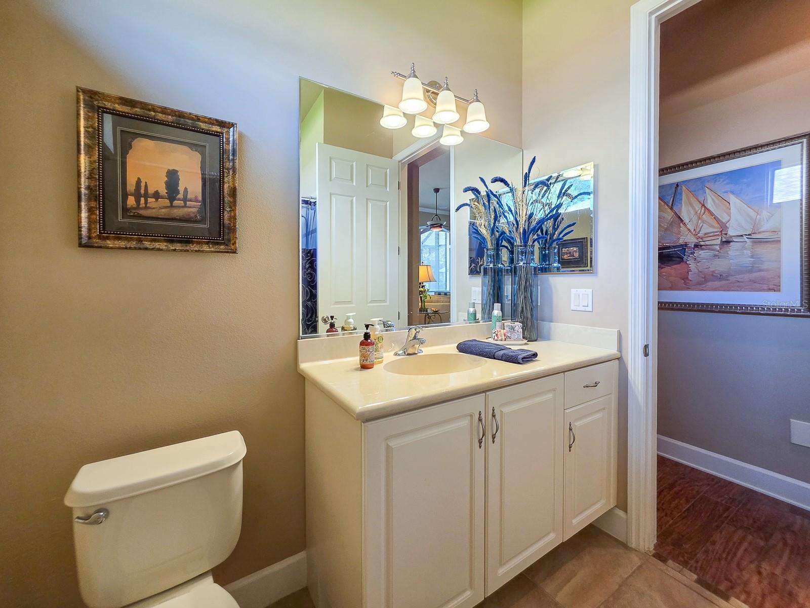 Image 54 of 93 For 19 Park Circle