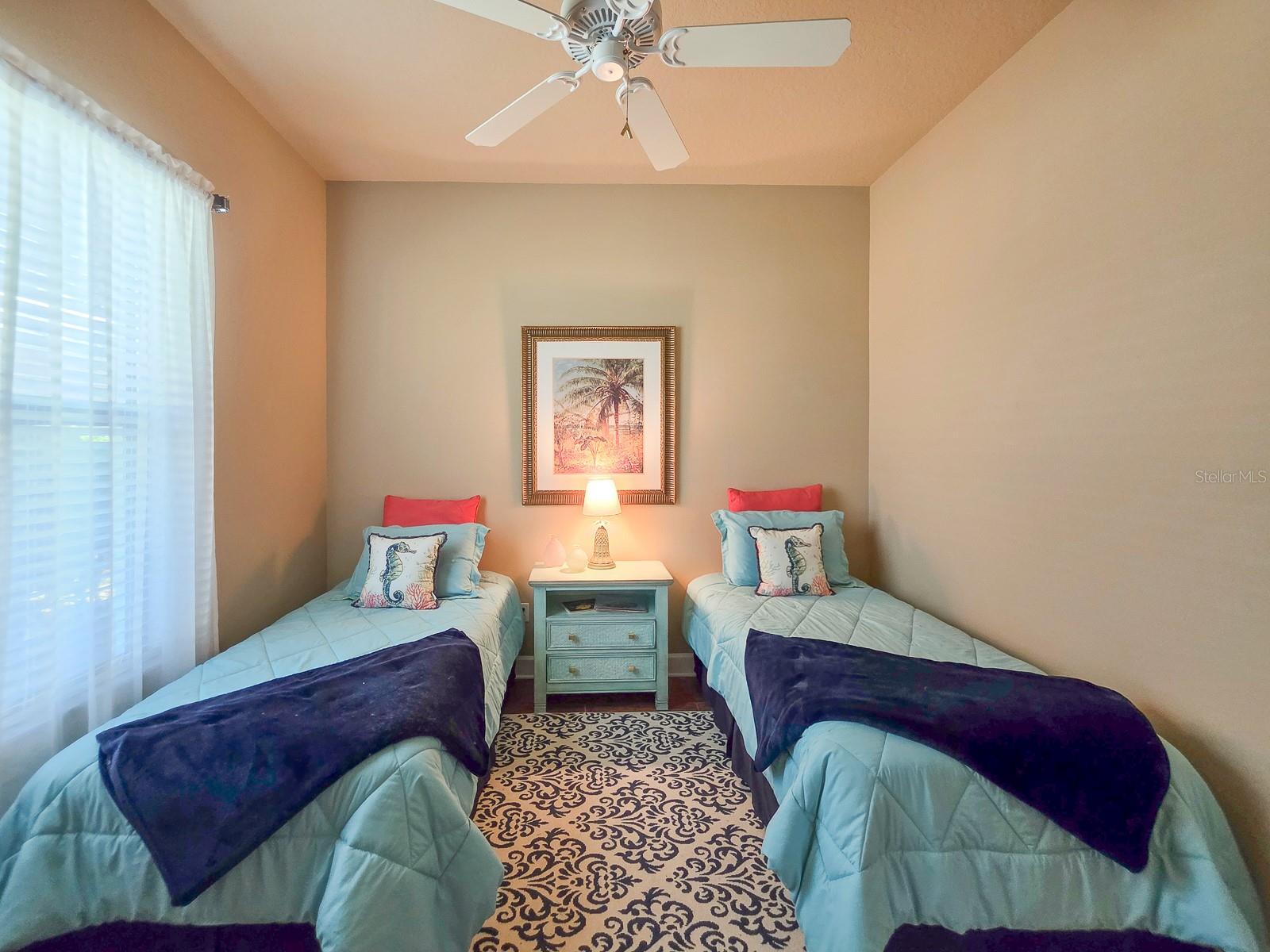 Image 56 of 93 For 19 Park Circle