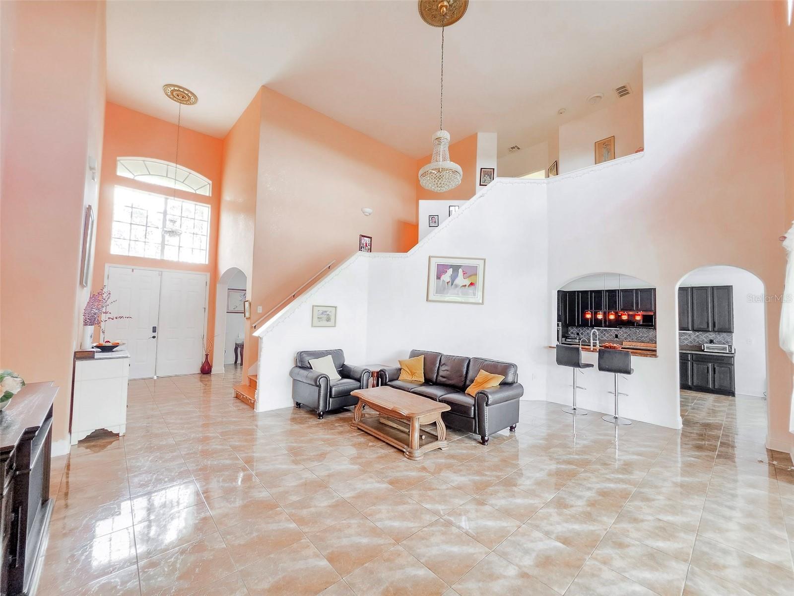 Image 17 of 61 For 18 Price Lane