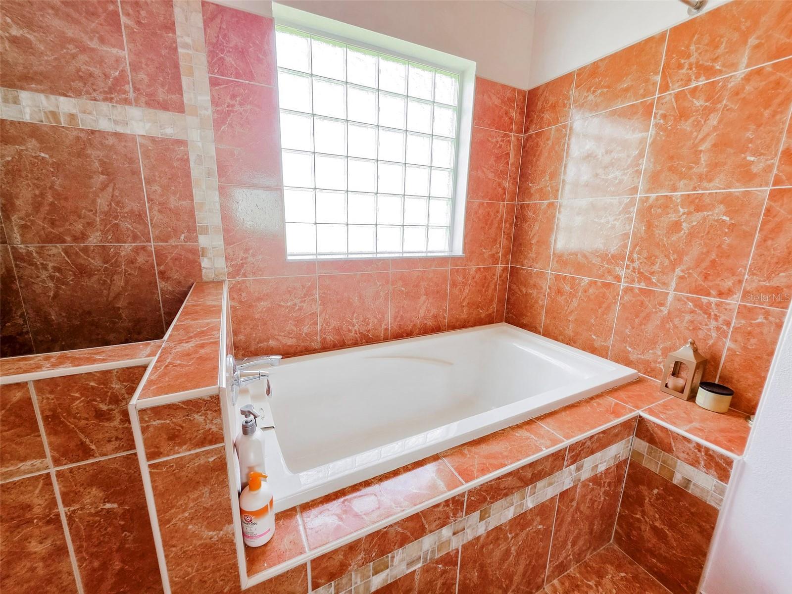 Image 31 of 61 For 18 Price Lane