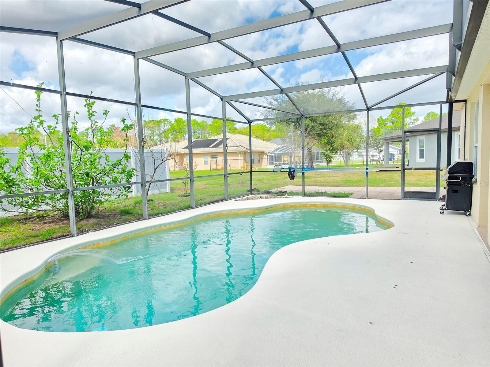 Image 51 of 61 For 18 Price Lane