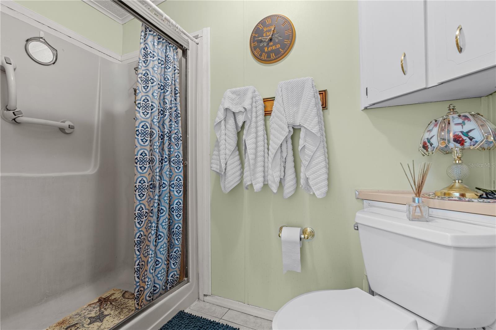 Image 22 of 52 For 217 Schooner Avenue