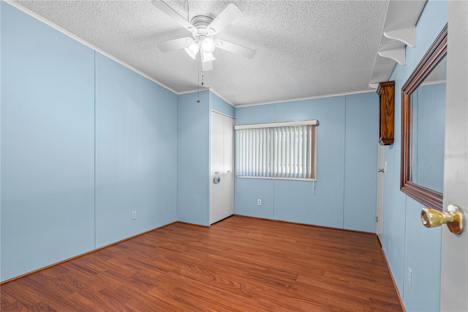 Image 23 of 52 For 217 Schooner Avenue