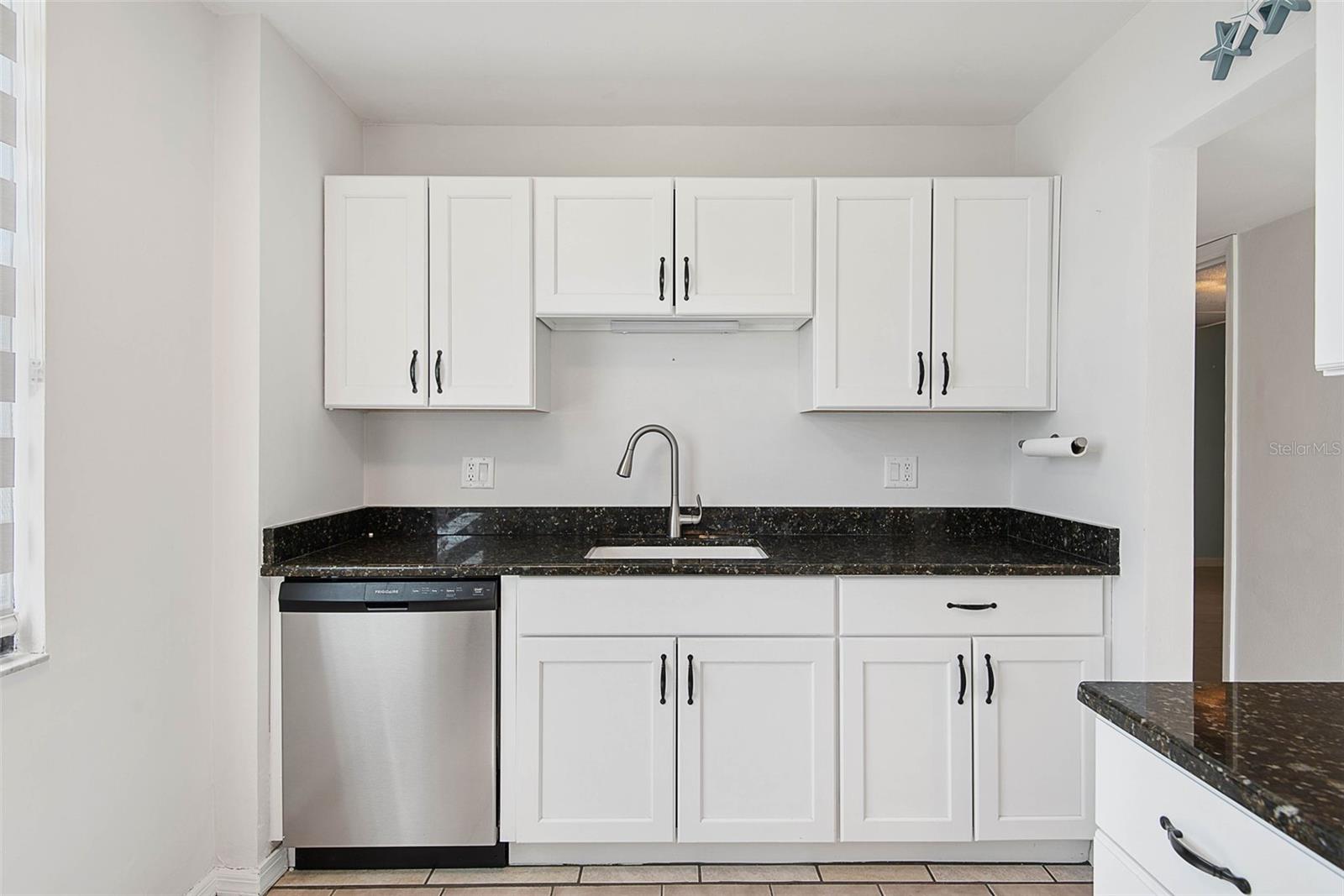 Image 17 of 58 For 3360 Ocean Shore Boulevard 103