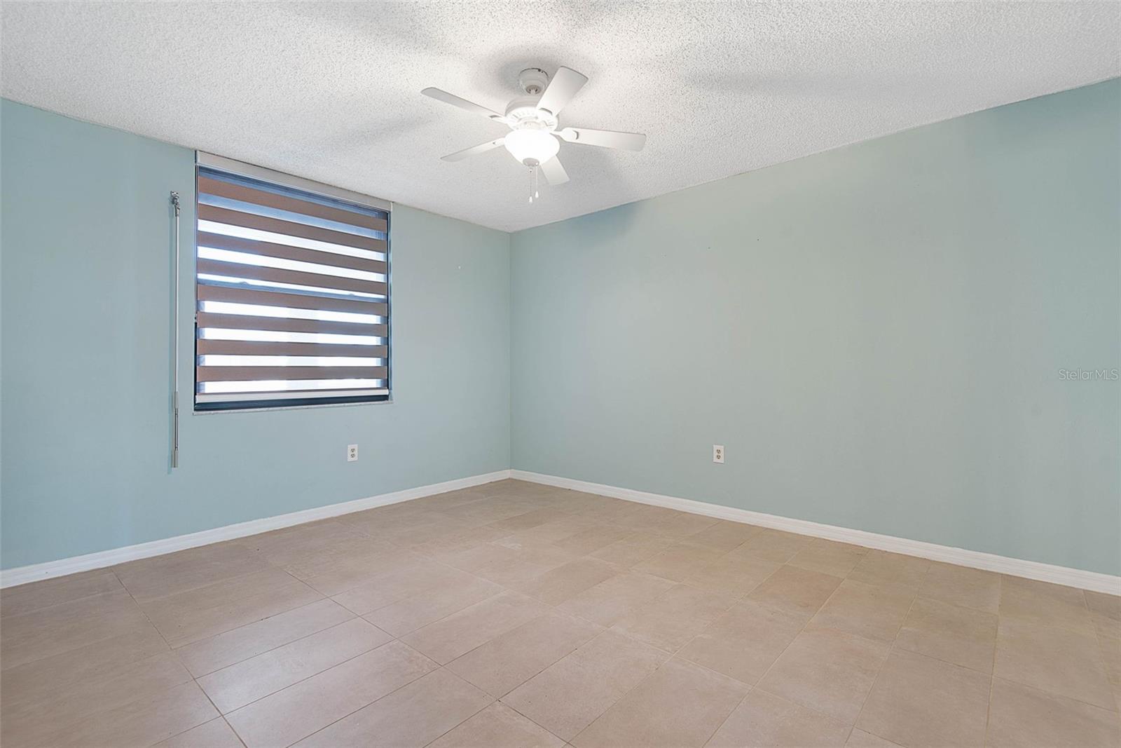 Image 26 of 58 For 3360 Ocean Shore Boulevard 103