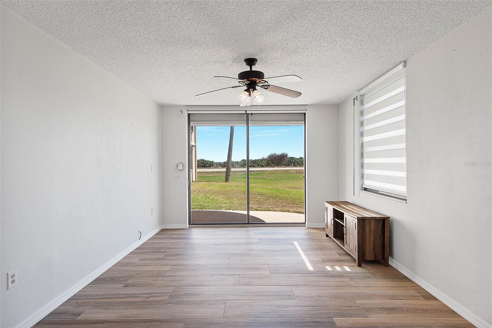 Image 4 of 58 For 3360 Ocean Shore Boulevard 103