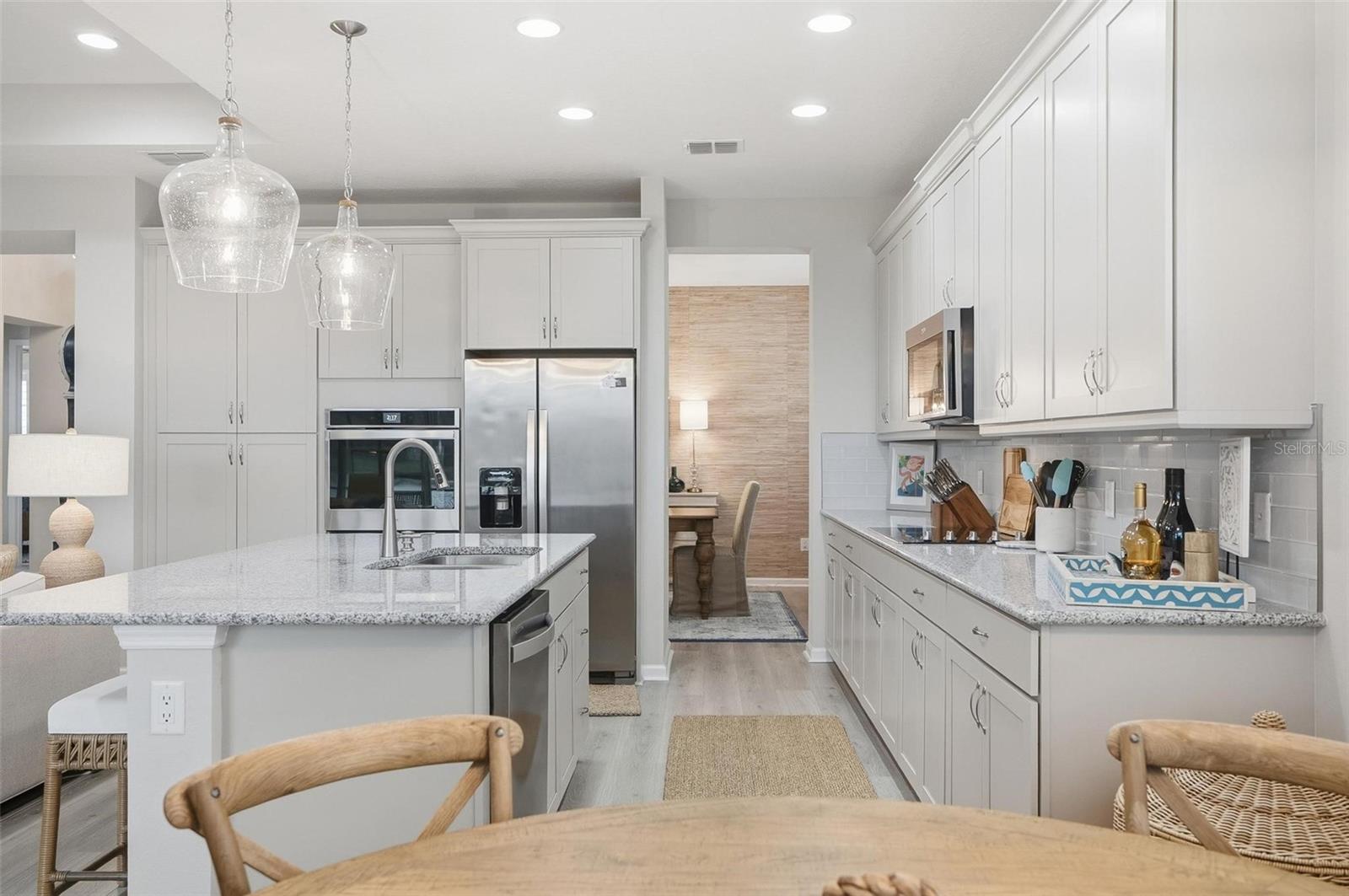 Image 21 of 95 For 281 Margaritaville Avenue