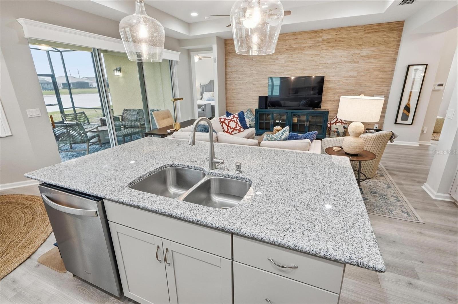 Image 22 of 95 For 281 Margaritaville Avenue