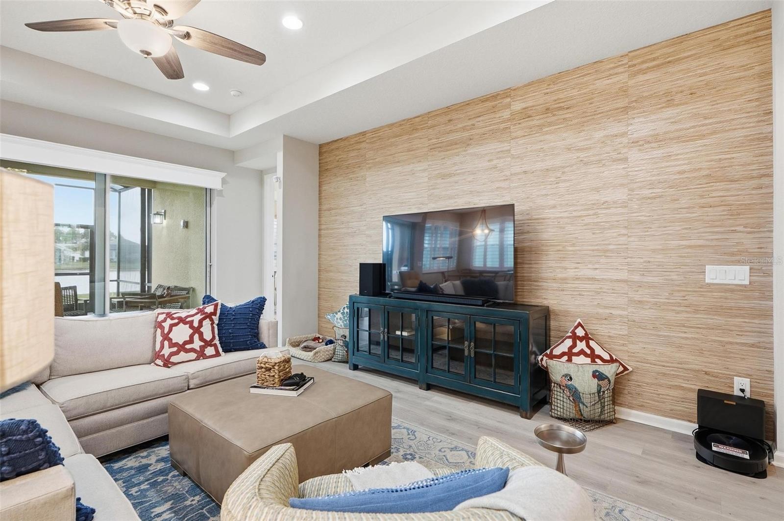 Image 33 of 95 For 281 Margaritaville Avenue