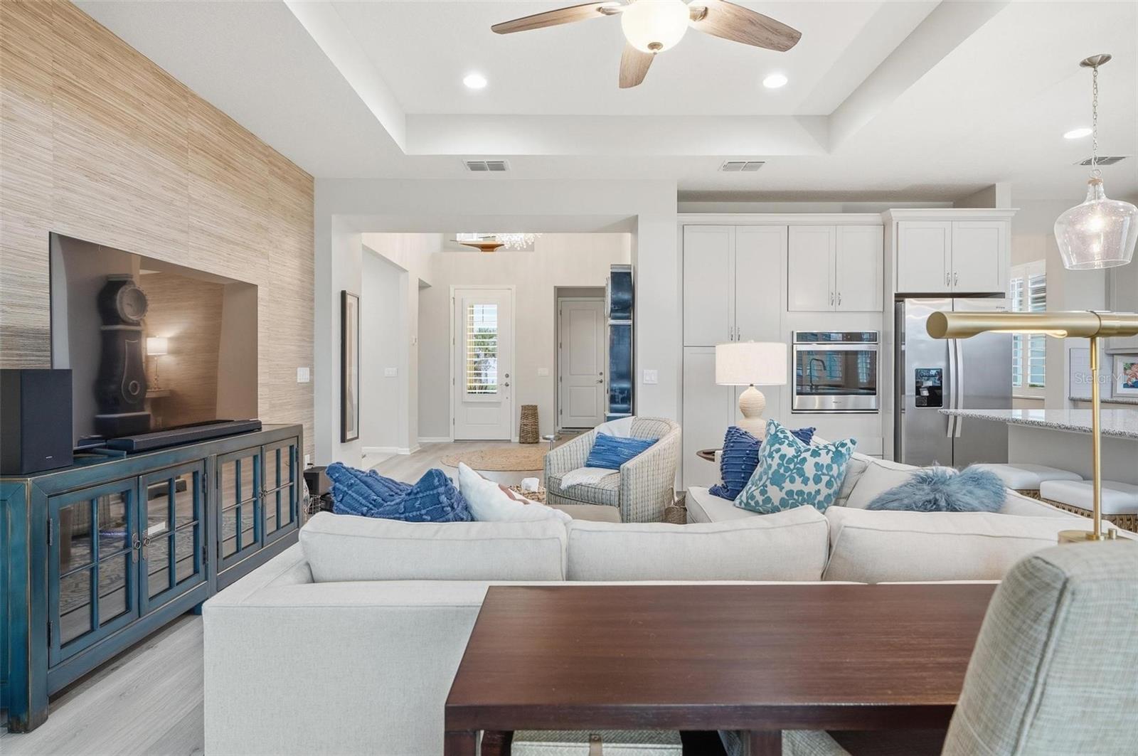 Image 34 of 95 For 281 Margaritaville Avenue